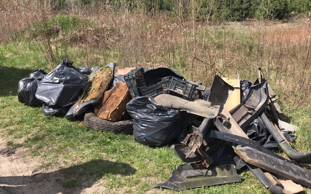 Wspólne sprzątanie gminy Leoncin – Stop śmieceniu